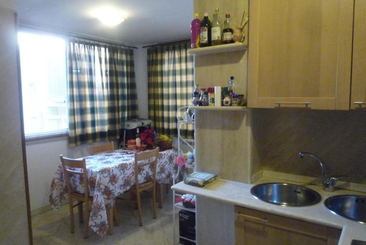 Residenza Mucha Roma Quarto foto